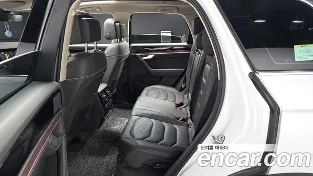 Volkswagen Touareg 2020 — Photo 12/20