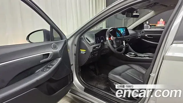 Hyundai Sonata Hybrid 2019 — ფოტო 7/20
