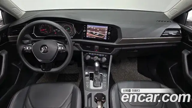 Volkswagen Jetta 2020 — Photo 16/20