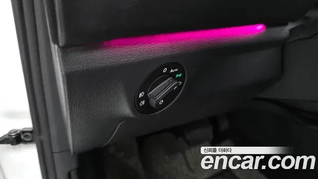 Volkswagen Jetta 2020 — Photo 5/20