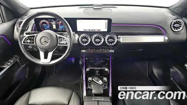 Mercedes-Benz GLB-Class 2020 — Фото 7/20