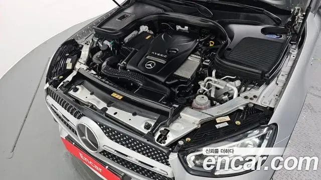 Mercedes-Benz GLC-Class 2020 — Şəkil 10/20