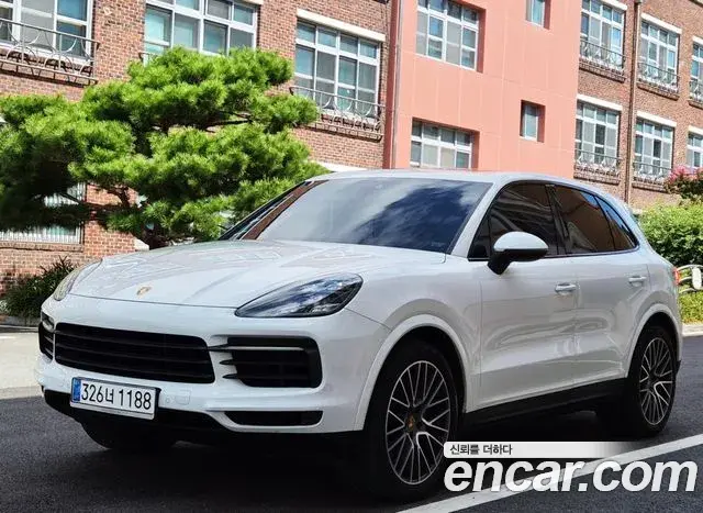 Porsche Cayenne 2020 — Фото 19/19