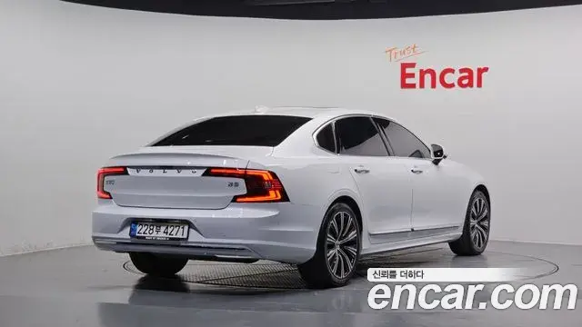 Volvo S90 2021 — Şəkil 14/20