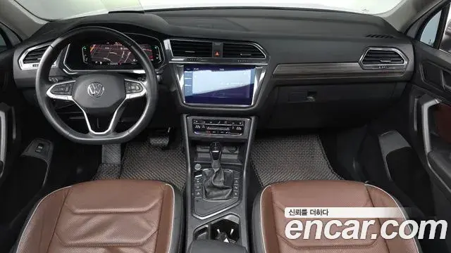 Volkswagen Tiguan Allspace 2023 — Фото 7/20