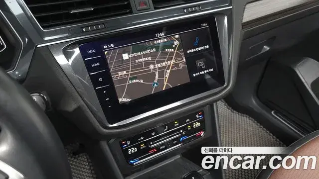 Volkswagen Tiguan Allspace 2023 — Фото 15/20