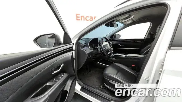 Hyundai Tucson Hybrid 2021 — Photo 15/20