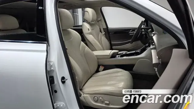 Genesis GV80 2021 — ფოტო 7/20