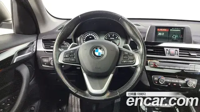 BMW X1 2019 — Photo 16/20