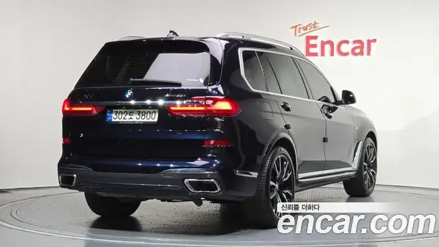 BMW X7 2021 — ფოტო 2/20