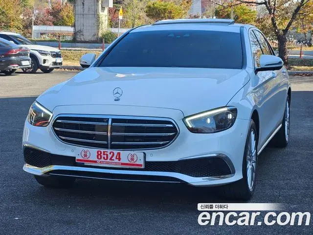 Mercedes-Benz E-Class 2022 — Şəkil 16/20