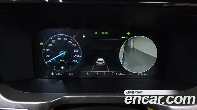 Kia Sorento 2021 — ფოტო 16/20