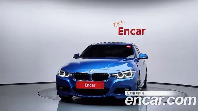 BMW 3 Series 2018 — Şəkil 13/20