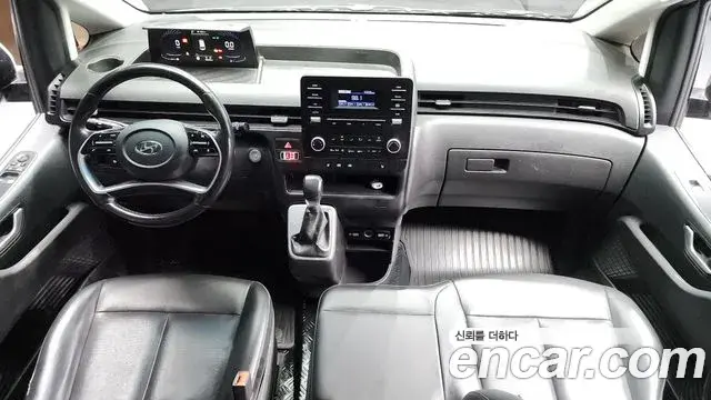 Hyundai Staria 2021 — Фото 7/20