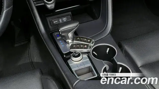 Genesis G70 2018 — Şəkil 1/20