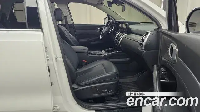 Kia Sorento 2020 — Фото 11/20