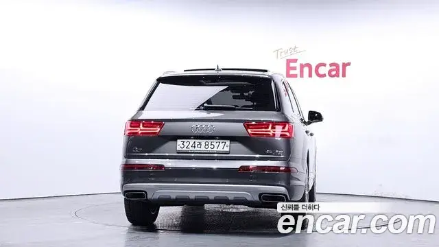 Audi Q7 2019 — Şəkil 4/20