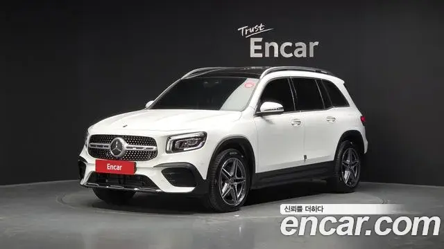 Mercedes-Benz GLB-Class 2022 — Фото 1/20