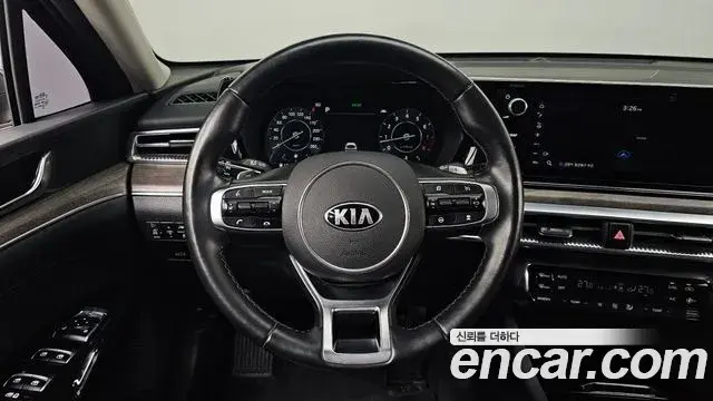 Kia K5 2020 — Фото 13/20