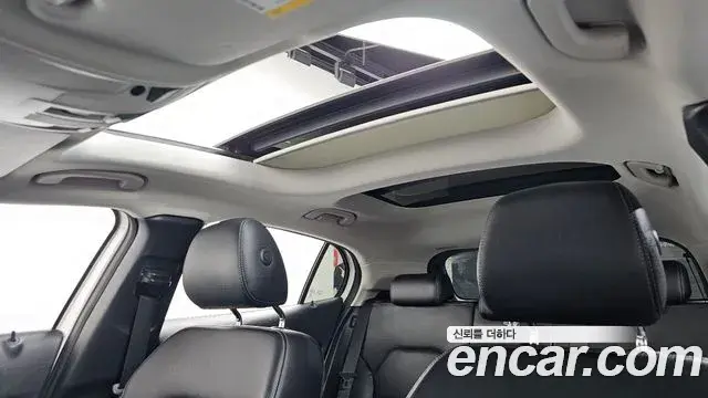 Mercedes-Benz GLA-Class 2019 — Фото 19/20