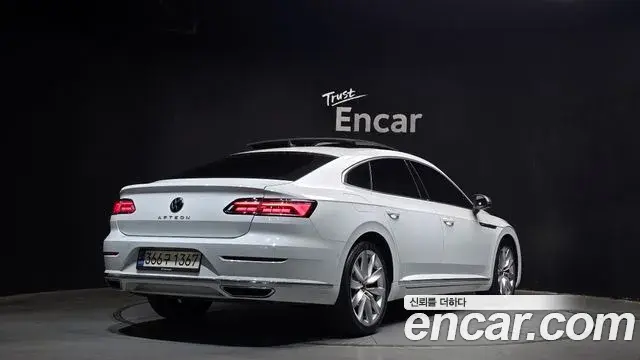 Volkswagen Arteon 2022 — ფოტო 11/20