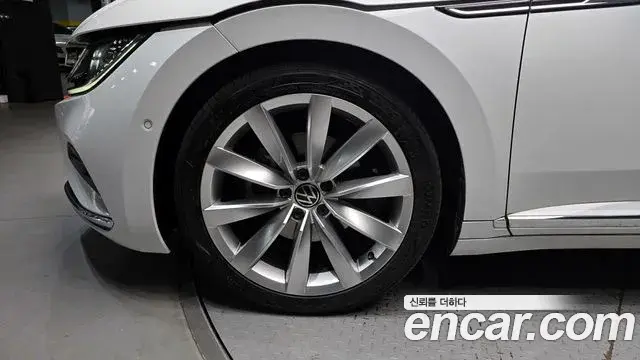 Volkswagen Arteon 2022 — ფოტო 15/20