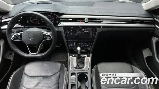 Volkswagen Arteon 2022 — ფოტო 8/20
