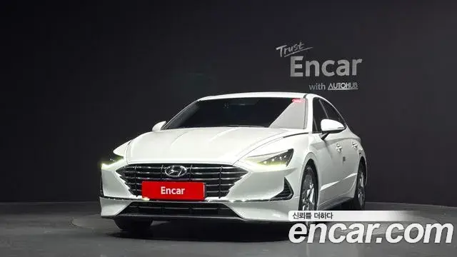 Hyundai Sonata Hybrid 2019 — Şəkil 11/20