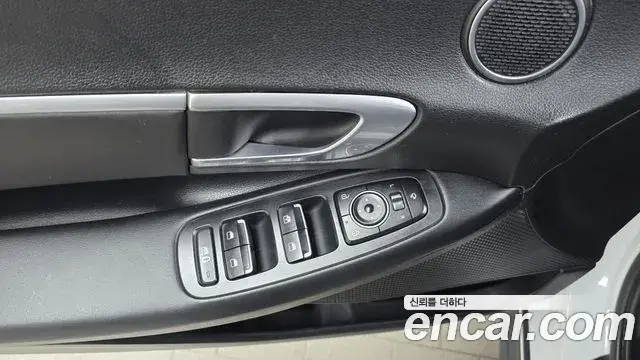 Hyundai Sonata Hybrid 2019 — Şəkil 8/20
