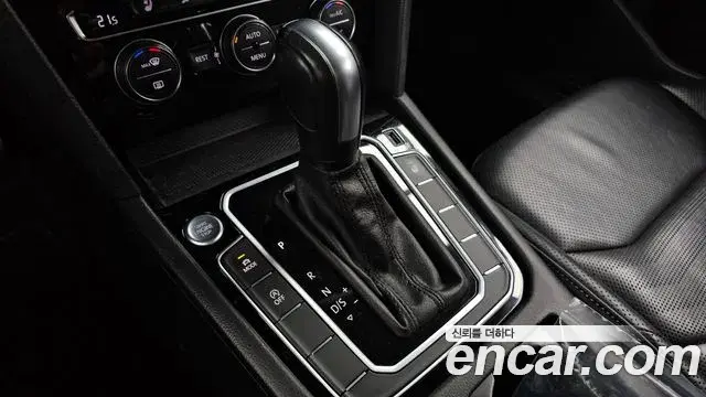 Volkswagen Arteon 2020 — Photo 10/20