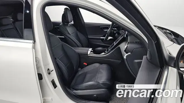 Mercedes-Benz C-Class 2022 — Фото 10/20