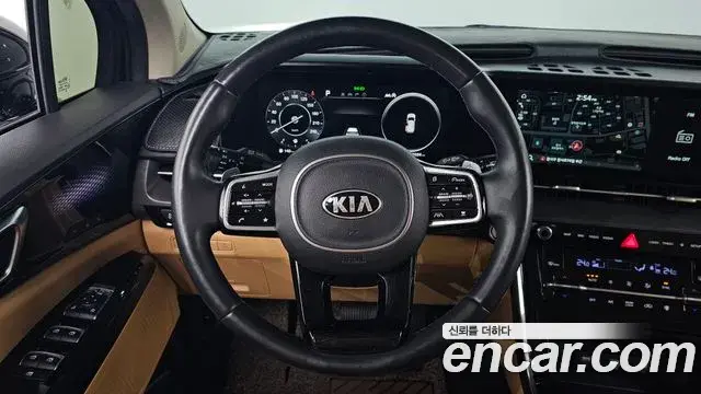 Kia Carnival 2020 — Photo 13/20
