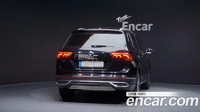 Volkswagen Tiguan Allspace 2022 — Şəkil 8/20