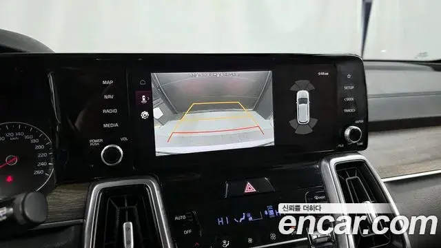 Kia Sorento 2020 — Фото 15/20