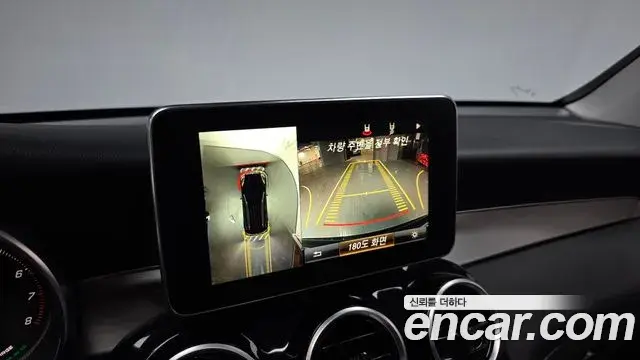 Mercedes-Benz GLC-Class 2018 — Şəkil 11/20