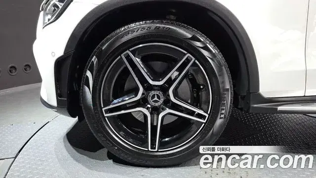 Mercedes-Benz GLC-Class 2022 — ფოტო 11/20