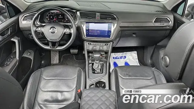 Volkswagen Tiguan Allspace 2018 — Şəkil 11/20