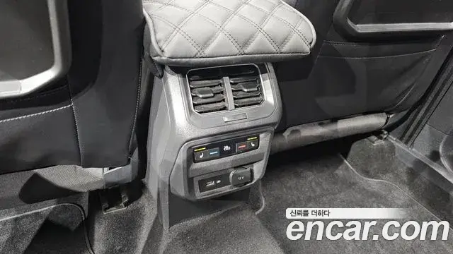Volkswagen Tiguan Allspace 2018 — Şəkil 8/20