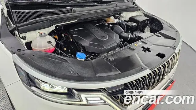 Kia Carnival 2021 — Photo 1/20