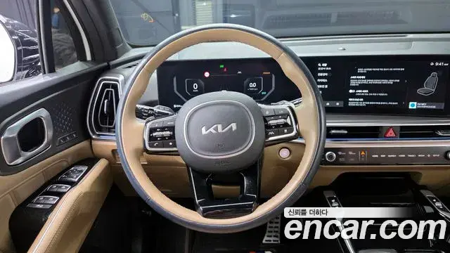 Kia Sorento 2024 — Фото 13/20