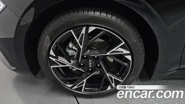 Kia K5 2024 — Şəkil 19/20