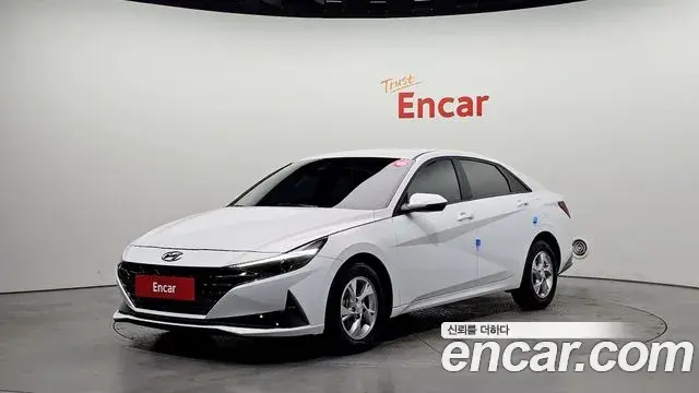 Hyundai The New Avante Hybrid 2021 — ფოტო 9/20