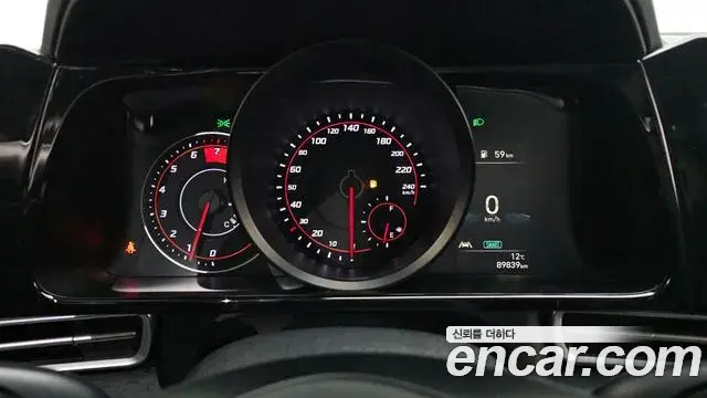 Hyundai The New Avante Hybrid 2021 — ფოტო 17/20