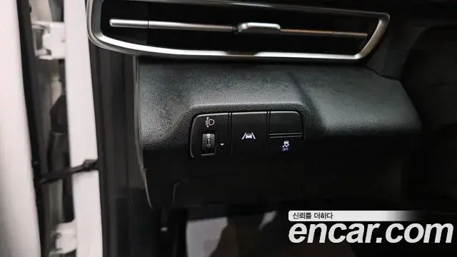 Hyundai The New Avante Hybrid 2021 — ფოტო 16/20