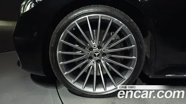 Mercedes-Benz S-Class 2024 — ფოტო 13/20
