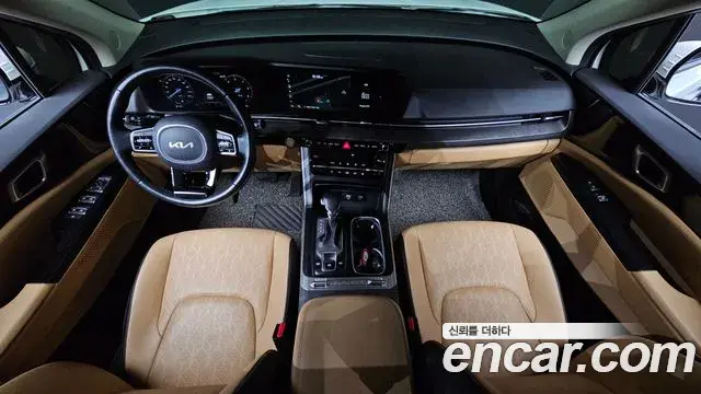 Kia Carnival 2021 — Фото 7/20