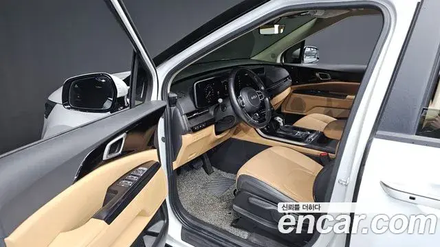 Kia Carnival 2021 — Фото 10/20