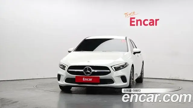 Mercedes-Benz A-Class 2021 — Şəkil 9/20