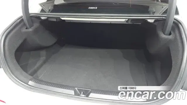 Mercedes-Benz A-Class 2021 — Şəkil 8/20