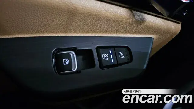 Kia Carnival 2020 — Şəkil 18/20
